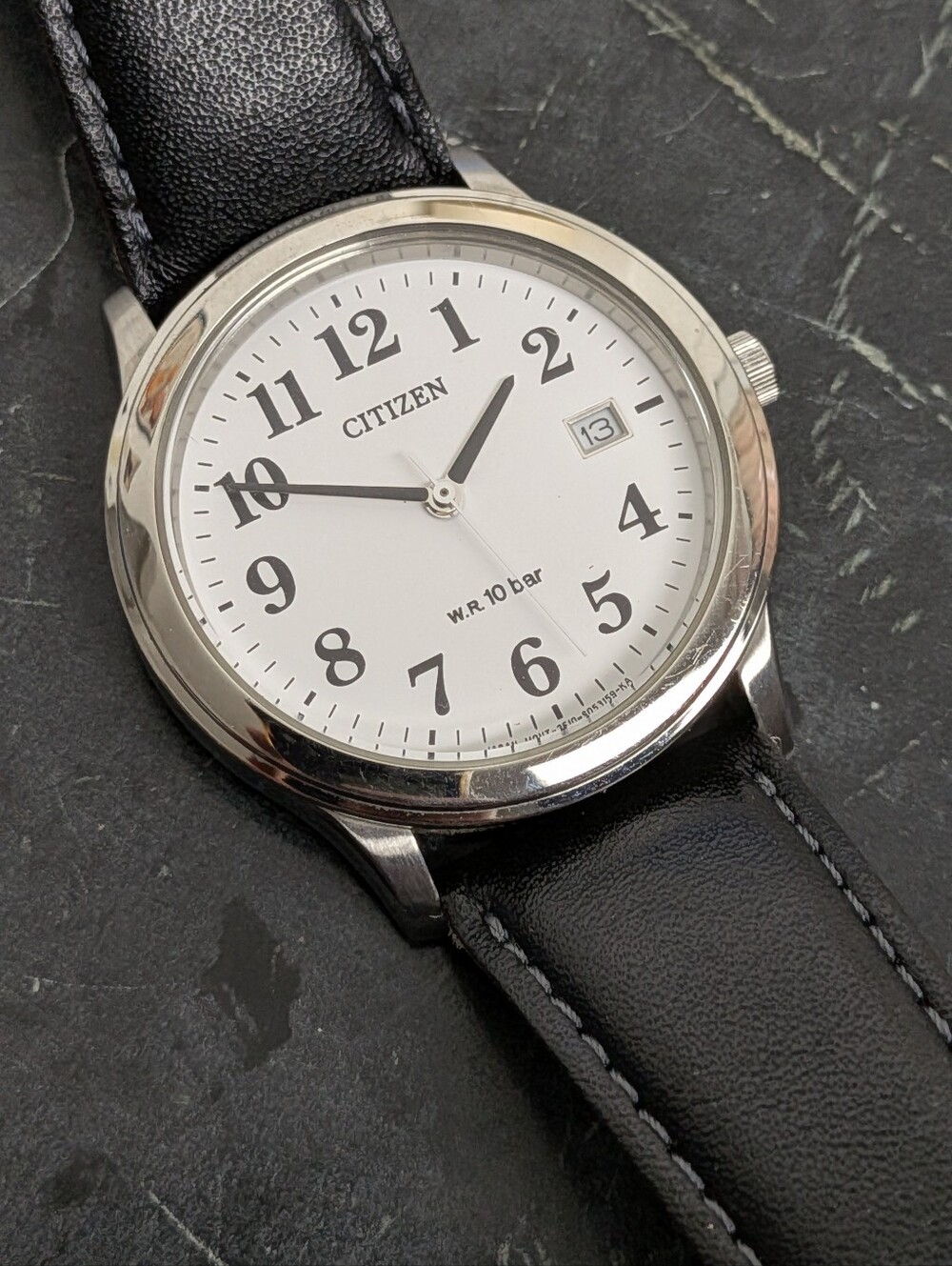 Citizen Men's Black Leather Strap Watch - Classic White Dial Vintage